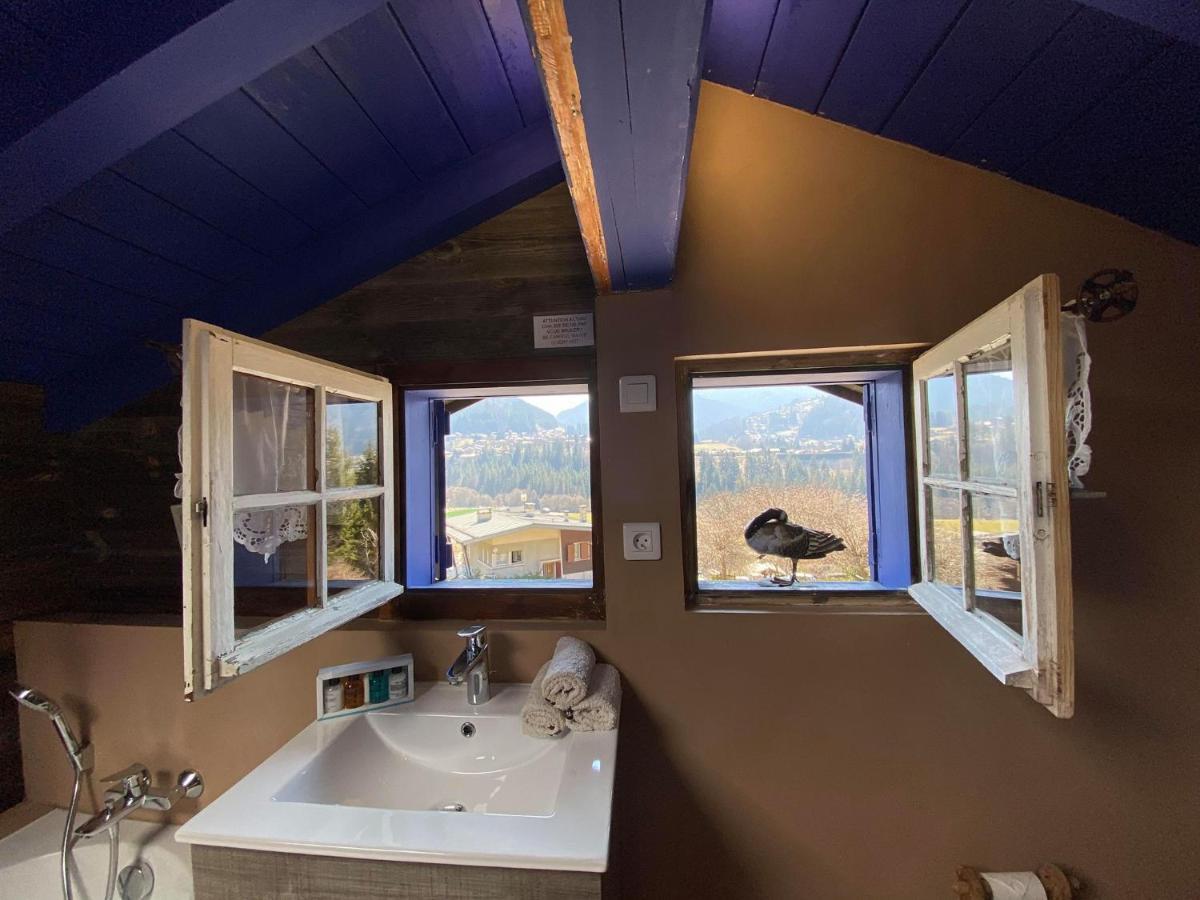 Micro-Lodge, Le Petit Nid D'Amour Montriond Exteriör bild