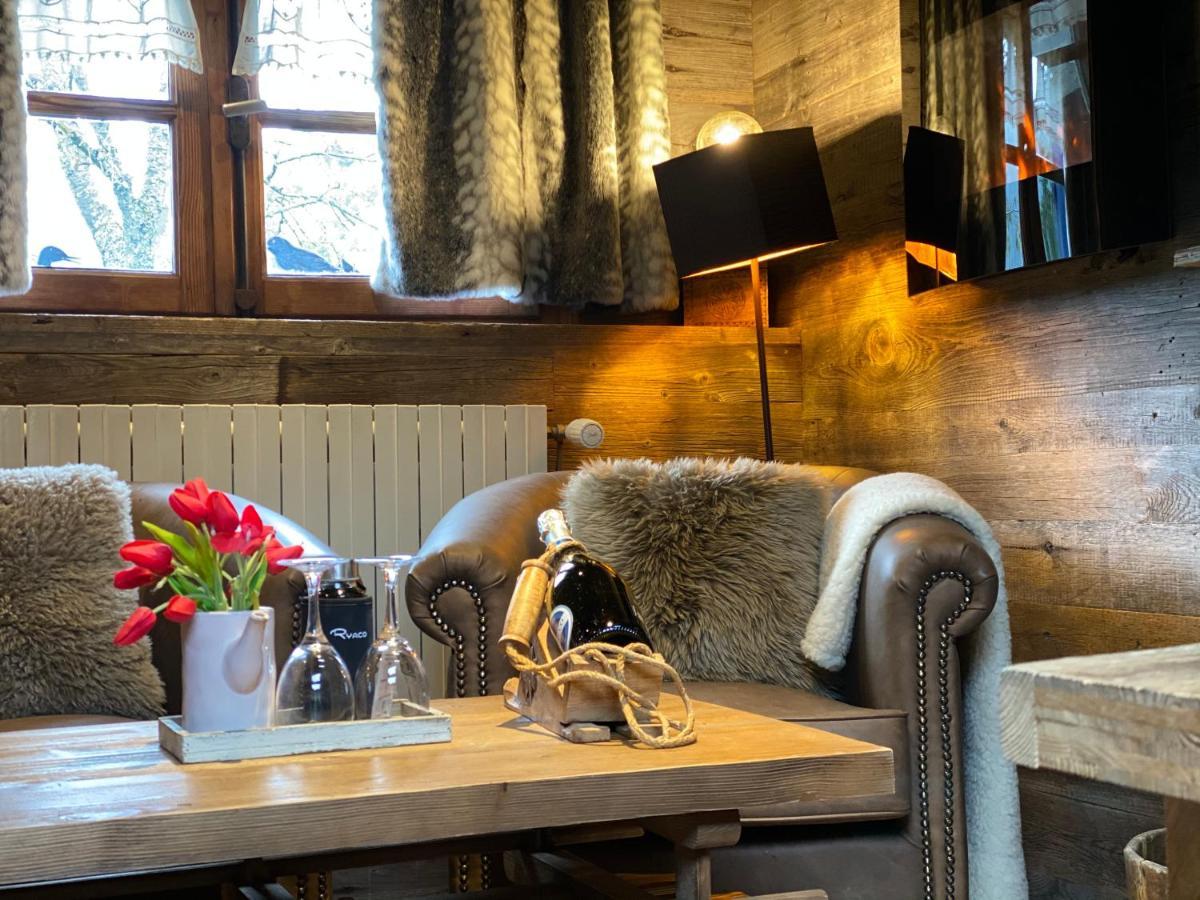Micro-Lodge, Le Petit Nid D'Amour Montriond Exteriör bild