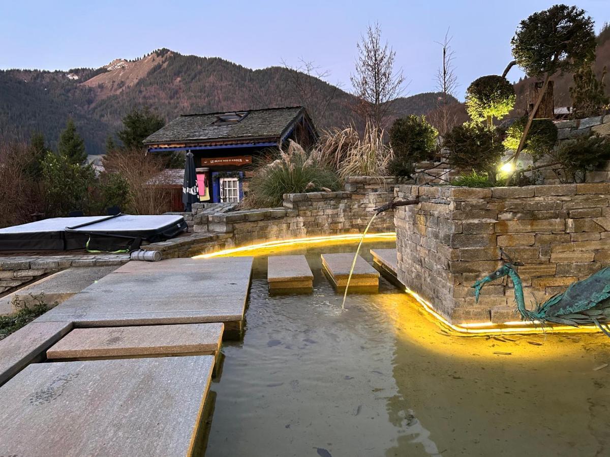 Micro-Lodge, Le Petit Nid D'Amour Montriond Exteriör bild